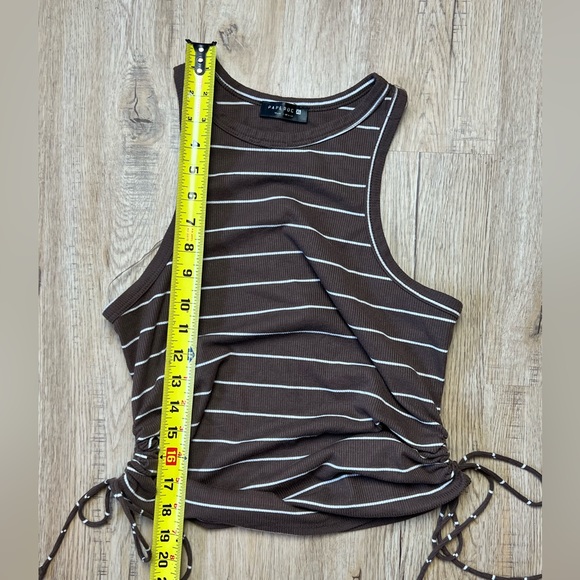 Cropped shirt - Picture 2 of 4